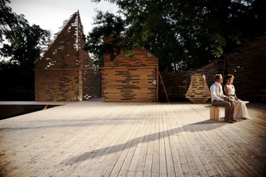 ده پروژه ی برتر که با الهام پذیری از متريال چوب ساخته شدند